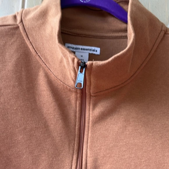 Amazon Essentials Dijon mustard color size XL - Picture 2 of 6